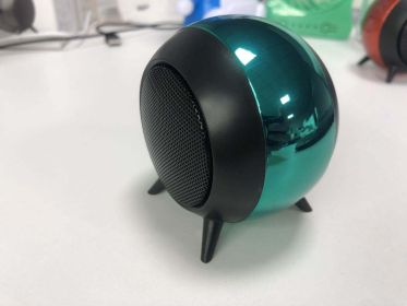 Subwoofer High Volume Wireless Audio Bluetooth (Color: Green)